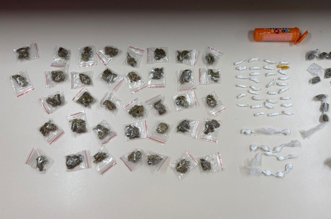 Polícia Militar apreende maconha, crack e cocaína e prende suspeito em Taquarana