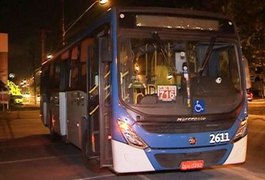 Homem perde todo o salário durante assalto a ônibus em Maceió