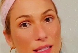 Lívia Andrade deixa no ar possível desclassificação do BBB21: ''Vocês vão acreditar no que quiserem''