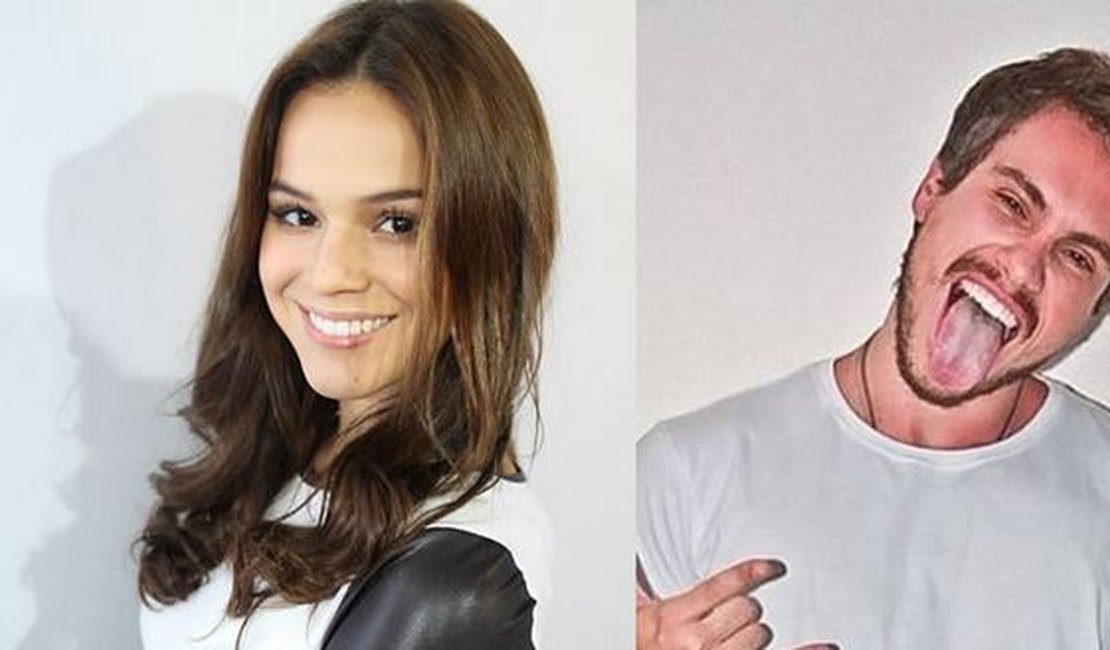 Amiga de Bruna Marquezine diz que atriz não está namorando