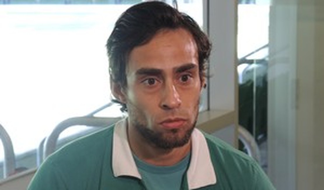 Valdívia promete processar o Palmeiras por não pagamento de comissão