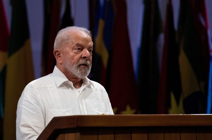 Lula é submetido a cirurgia de emergência após hemorragia cerebral