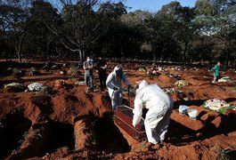 Rio de Janeiro muda cálculo de mortes e registra menos óbitos por covid-19