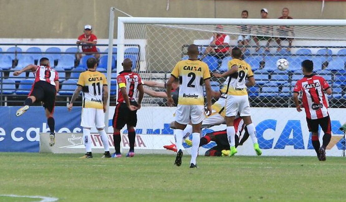 Em casa, CRB perde para o Criciúma e segue em 13º na Série B