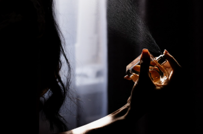 Justiça de Alagoas condena marca de perfumaria por negativação indevida de revendedora