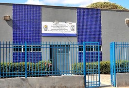 Amigos morrem após tomarem veneno pensando ser bebida alcoólica