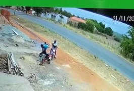 Dupla rouba motocicleta em serraria na zona rural de Arapiraca