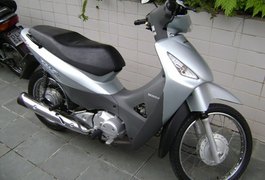 Motocicleta roubada é encontrada em casa em construção em Arapiraca