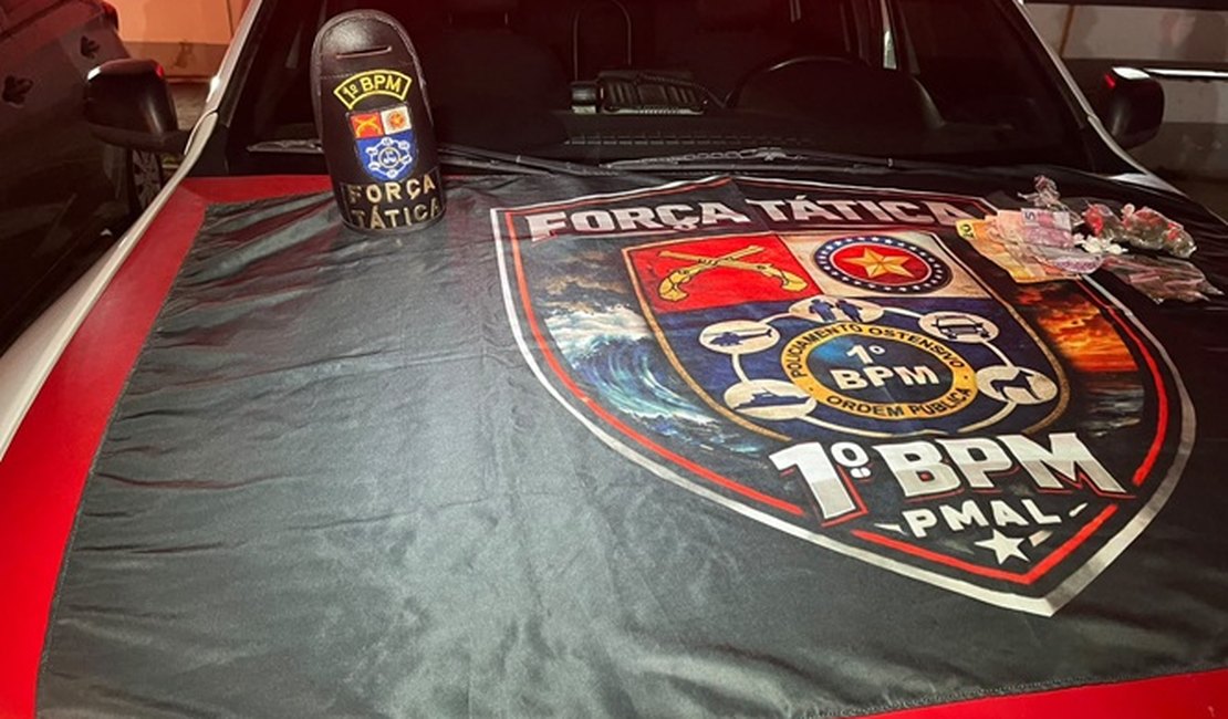 Força Tática do 1° BPM prende homem por tráfico de drogas em Maceió