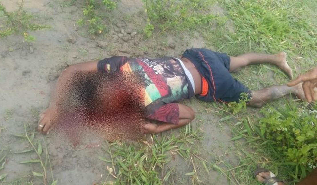 Jovem é morto com tiros na cabeça no Agreste alagoano