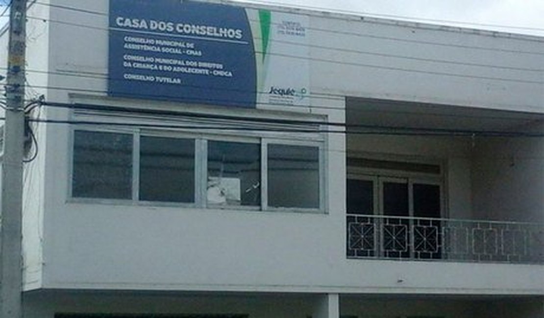 Avó é acusada de vender cinco netos por R$ 100 cada em Jequié, BA