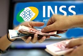 Governo Federal anuncia data da primeira parcela do 13º salário de aposentados; confira