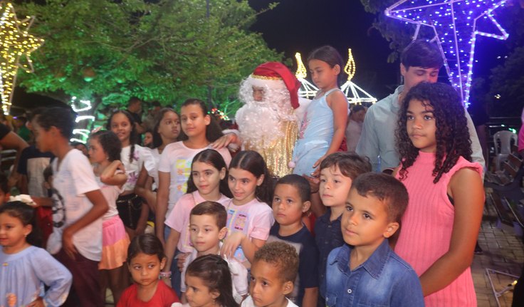 VÍDEO: Prefeitura de Coité do Nóia reúne população para tradicional ceia de natal