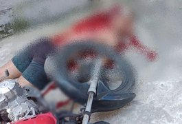 Jovem é assassinado com tiros e facadas, na frete da casa da namorada