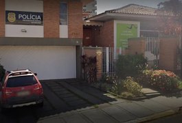 Influenciadora esfaqueia suspeito de abusar da filha dela de 5 anos em Franca, SP
