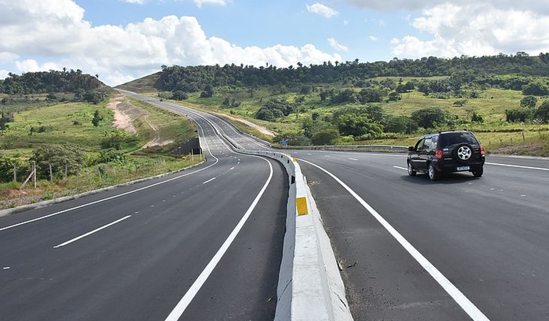 Alagoas teve 865 multas aplicadas nas rodovias estaduais no ano de 2023