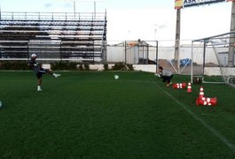 Após empate, alvinegros se reapresentam nesta terça-feira para mais uma semana de treinos no Fumeirão