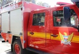 Capotamento de veículo deixa homem morto na BR-101, em Joaquim Gomes