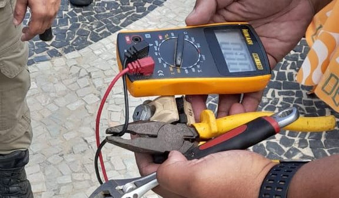 Posto de combustíveis em Arapiraca é autuado por 'gato' de energia elétrica pela 5ª vez em um ano
