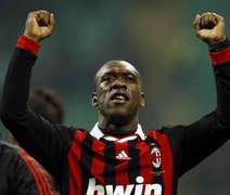 Seedorf anuncia que será treinador do Milan e se retira dos gramados