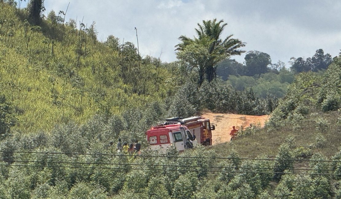 DEA atua em operação de salvamento de idoso em área de difícil acesso em Joaquim Gomes