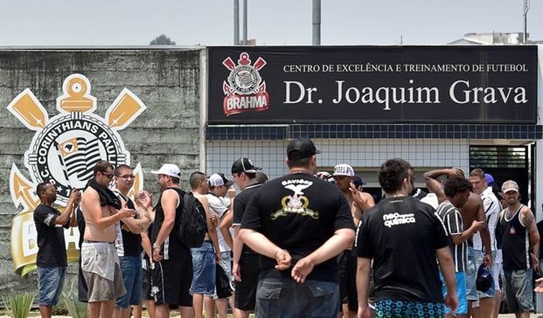 Mano diz que fica até o fim do ano: “Não fujo da responsabilidade”