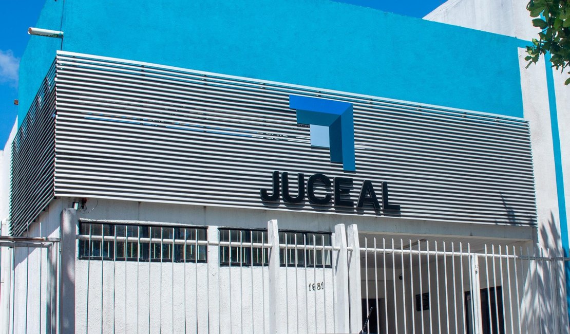Alagoas atinge o menor tempo do ano para abertura de empresas