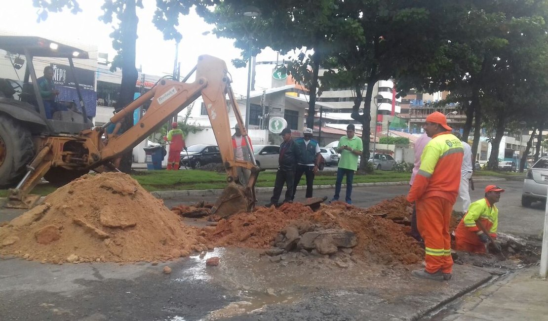 Construtoras serão notificadas por obstrução de galerias pluviais