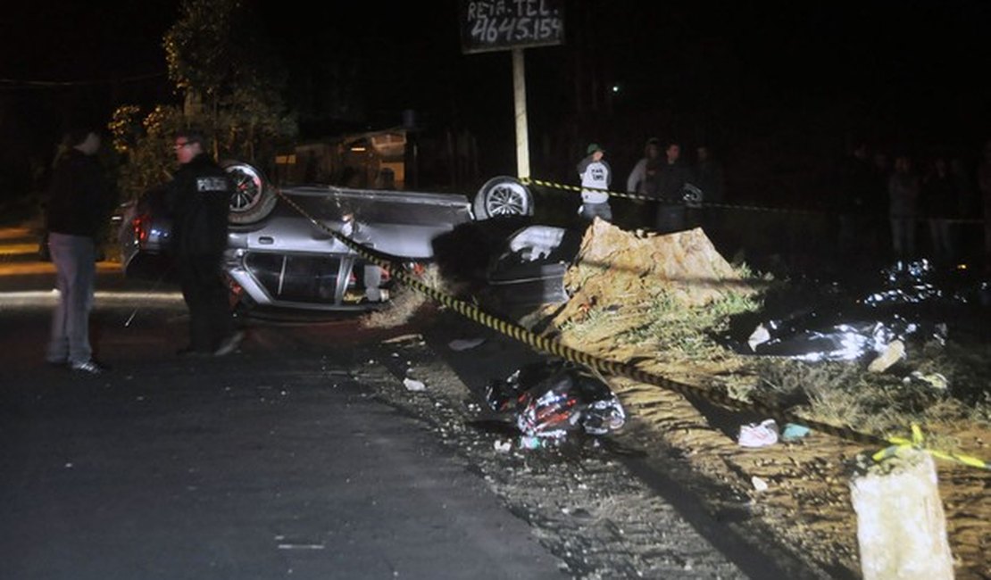 Motorista perde controle em racha, atropela 10 e mata 6 em Mogi das Cruzes/SP