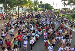 Protestos contra Bolsonaro ocorrem em pelo menos 40 cidades; atos a favor, em 14