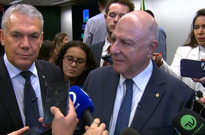 Minerais críticos: relatório amplia controle público, estabelece limites para exportações e cria incentivos fiscais