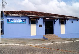 Sertão de Alagoas: Homem é levado para a delegacia por aplicar golpes com cheque sem fundo em diversas lojas de materiais de construção