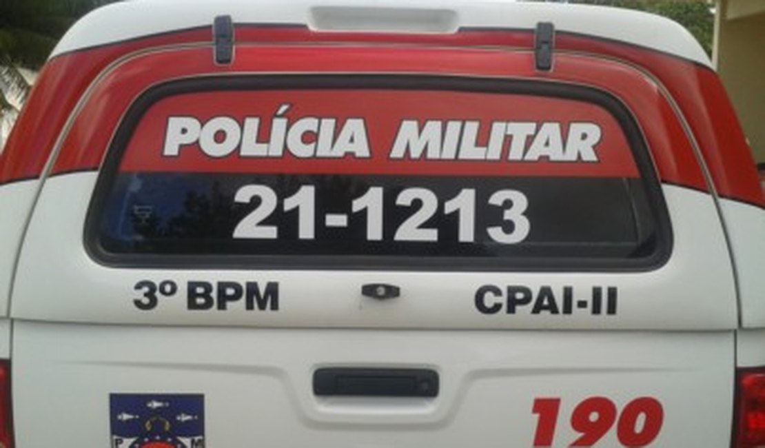 Menor de 13 anos é apreendido com cinquentinha roubada e arma de brinquedo em Arapiraca