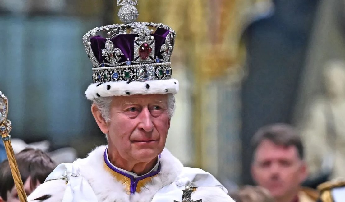 Palácio de Buckingham revela que Rei Charles III está com câncer