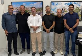 Luciano Barbosa garante aquisição do ônibus para o ASA