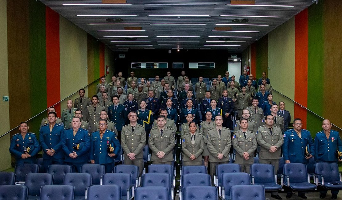 PM realiza aula inaugural do Curso de Aperfeiçoamento de Oficiais