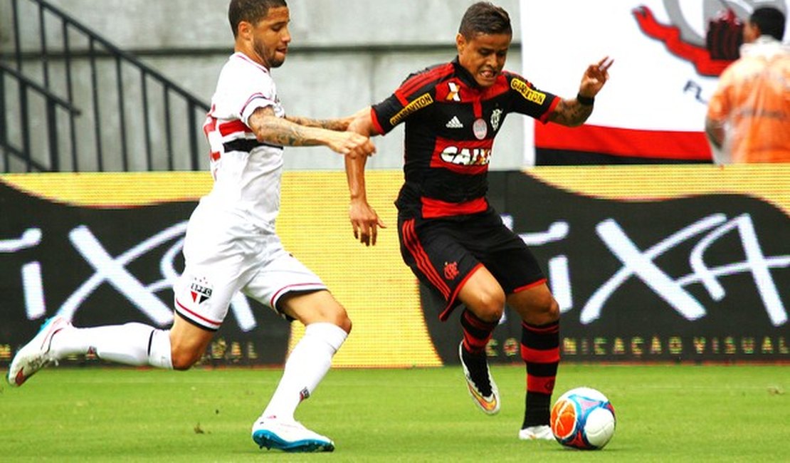 Flamengo vence o São Paulo e levanta a 1ª taça do ano