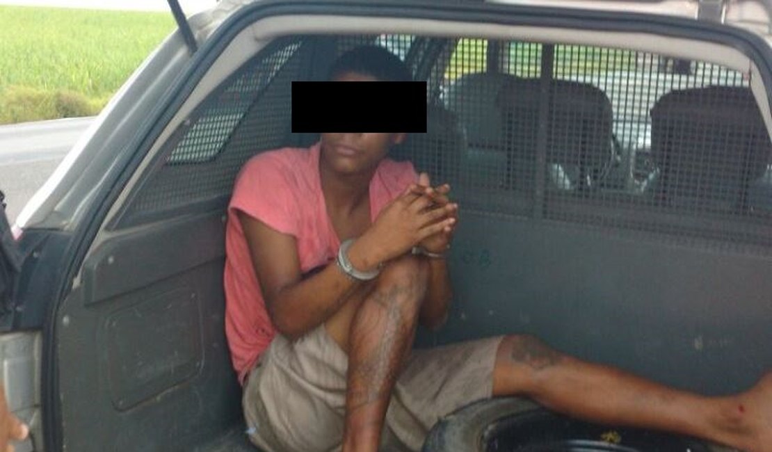 Menor é apreendido após assalto a ônibus que seguia de Arapiraca para Maceió