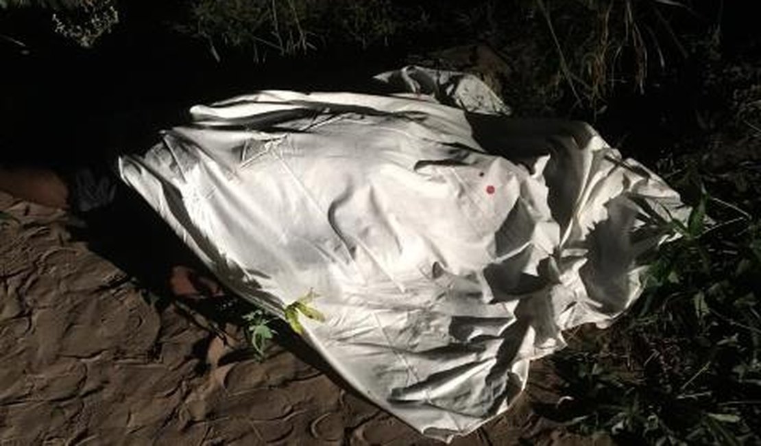 Jovem é morto a tiros no Sítio Oiti, em Limoeiro de Anadia
