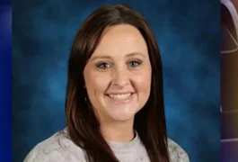 Professora morre de complicações causadas por margarita que bebeu há 2 anos