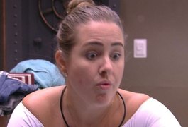 Patrícia provoca Lucas sobre jogo: 'Você está se contradizendo'