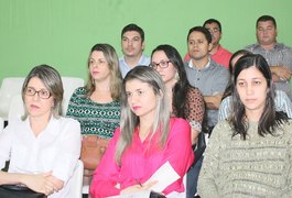 Vereadora solicita reforma das arapiraquinhas das comunidades