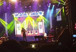 Palco de Luan Santana desaba e deixa feridos em rodeio de Catanduva