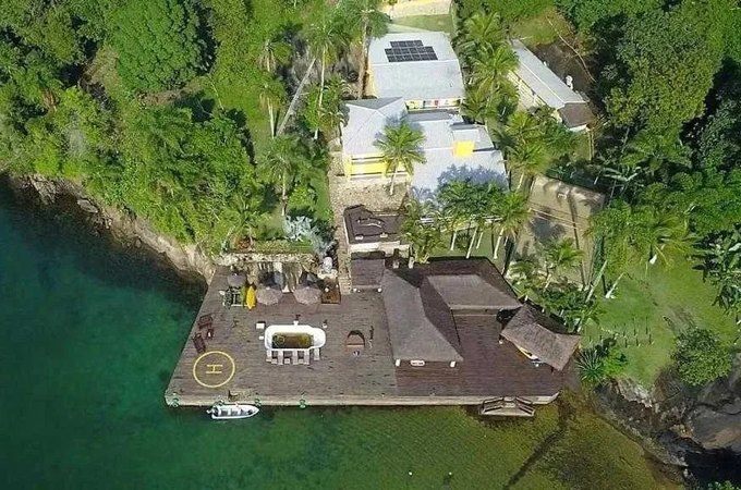 Investimento milionário e petição no STF: o impasse com ilha de Richarlison