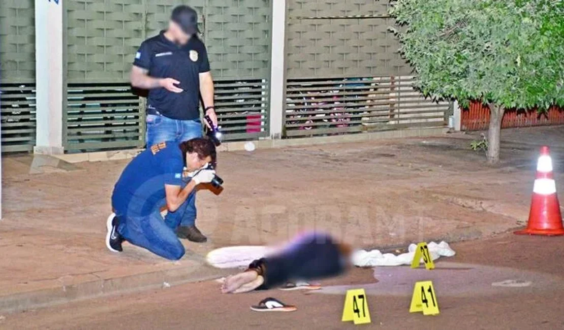 Jovem que respondia por participação em latrocínio de padre é executado a tiros em frente a igreja em MT