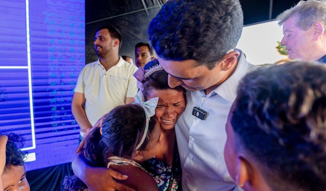 Prefeito JHC sorteia 600 apartamentos e transforma realidade de moradores do Vergel