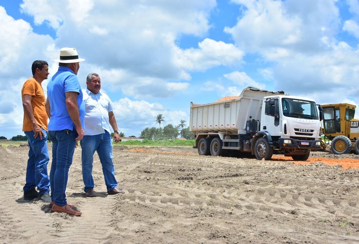 Numa área com mais de 15 mil m² começa a ser construído o maior espaço de eventos de São Sebastião