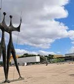 Unidade e Especialização nas Instituições Jurídicas Brasileiras: Uma Análise do Direito, do Estado, dos Poderes da República e do Ministério Público