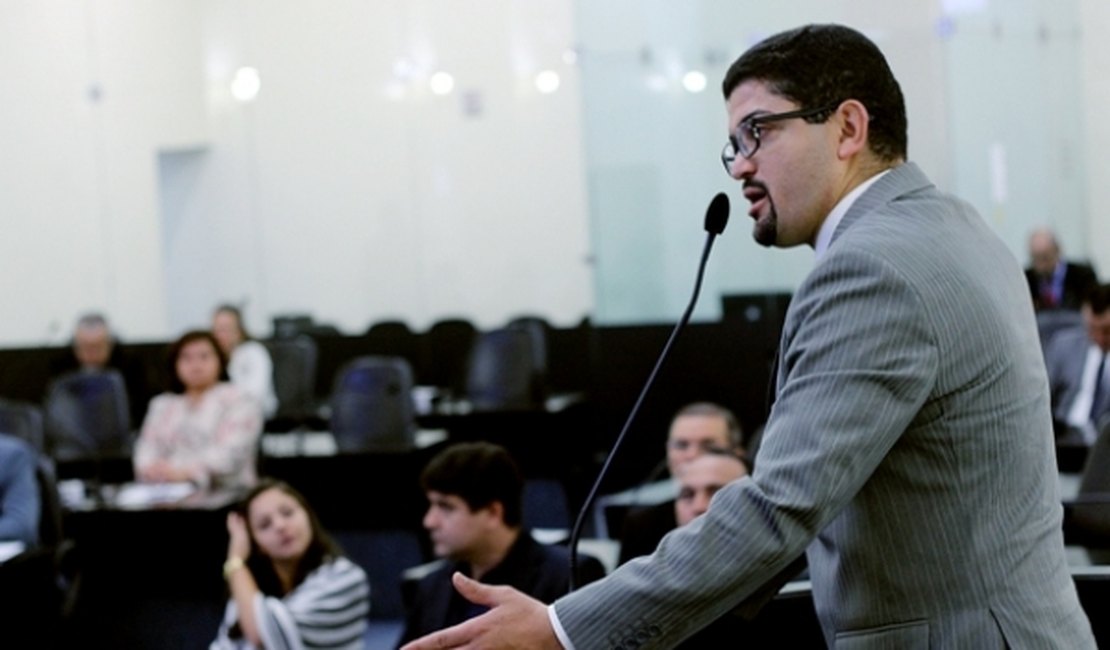 Governo apresenta projeto da Lei de Diretrizes Orçamentárias para 2018 à ALE