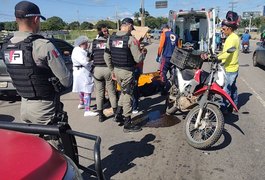 Motociclista fica ferido após bater em traseira de carro na AL-220, em Arapiraca